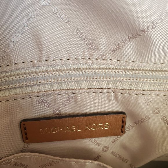 MICHAEL KORS Medium Pebbled Leather Shoulder Bag BROOKE Satchel Hobo Fall Travel - Picture 8 of 11